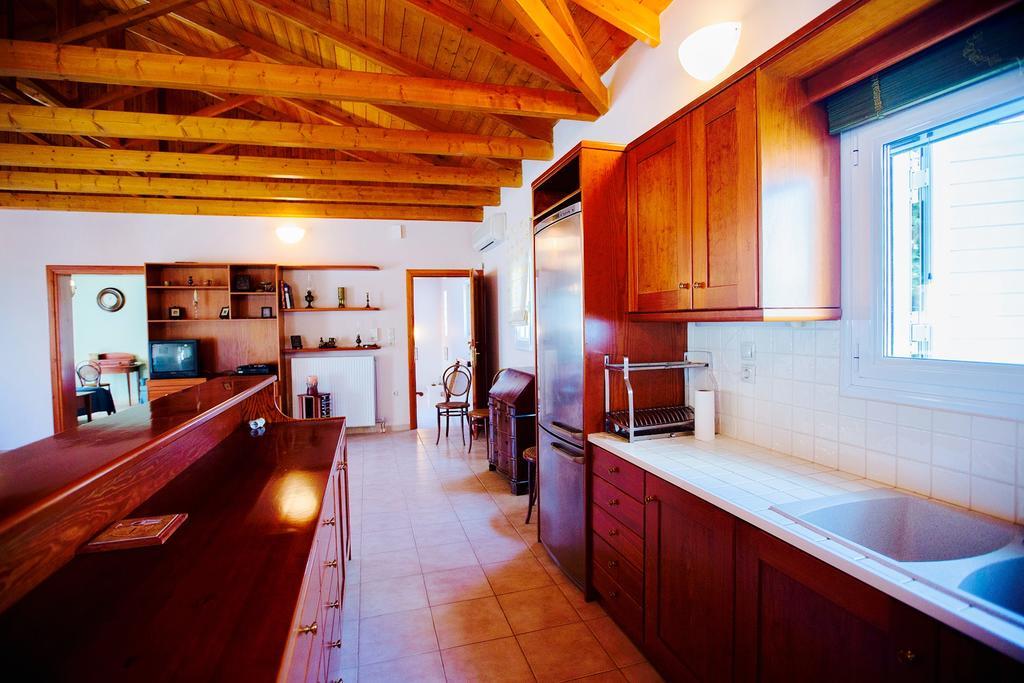 Loft Near The Beach لوتراكي المظهر الخارجي الصورة